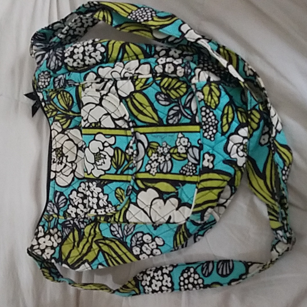 Vera Bradley crossbody purse